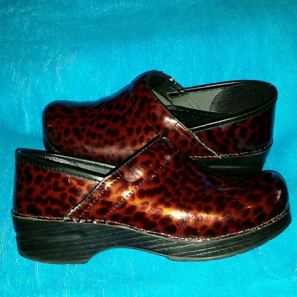 Dansko Clogs Size 39